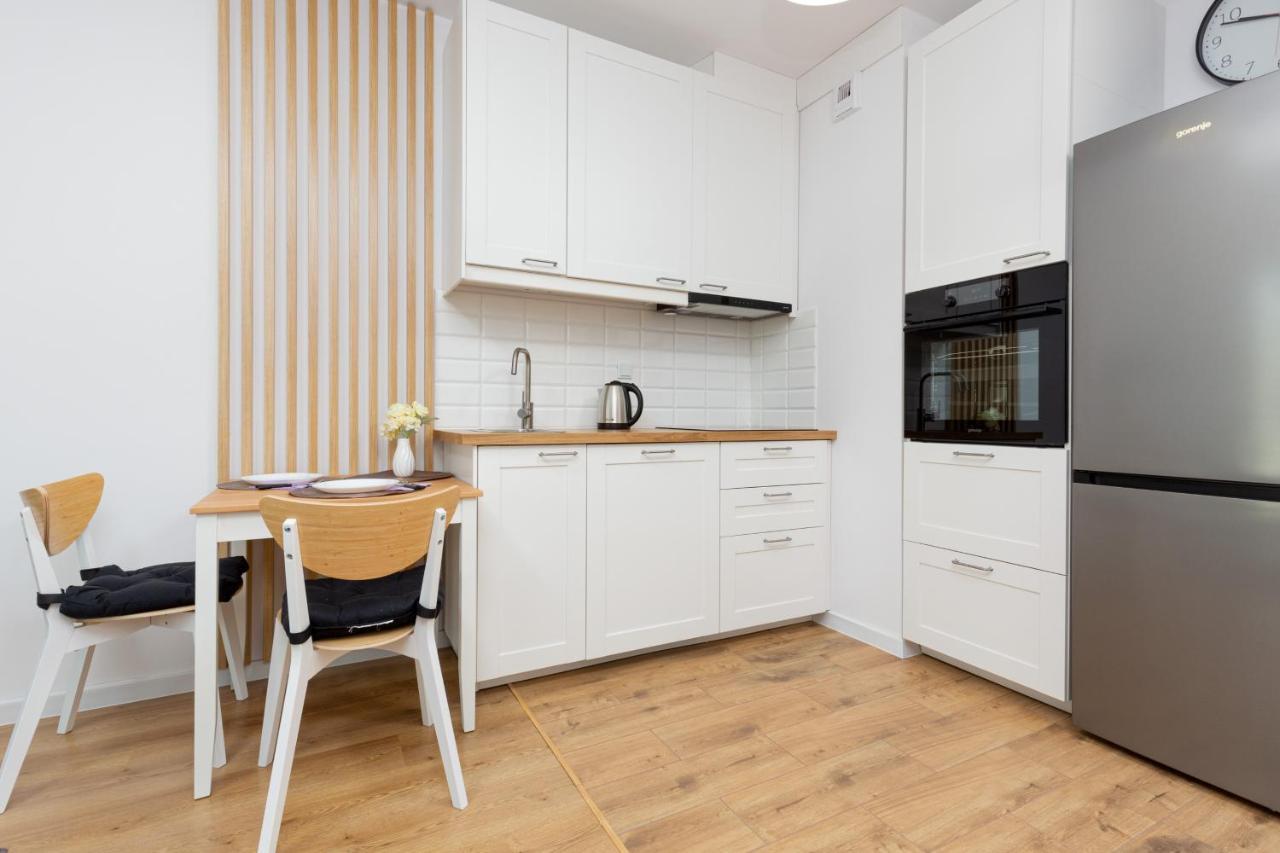 Forum Wola Jana Kazimierza Apartment By Noclegi Renters Varšava Exteriér fotografie