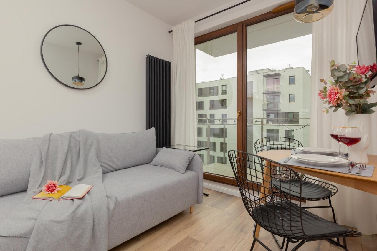 Forum Wola Jana Kazimierza Apartment By Noclegi Renters Varšava Exteriér fotografie