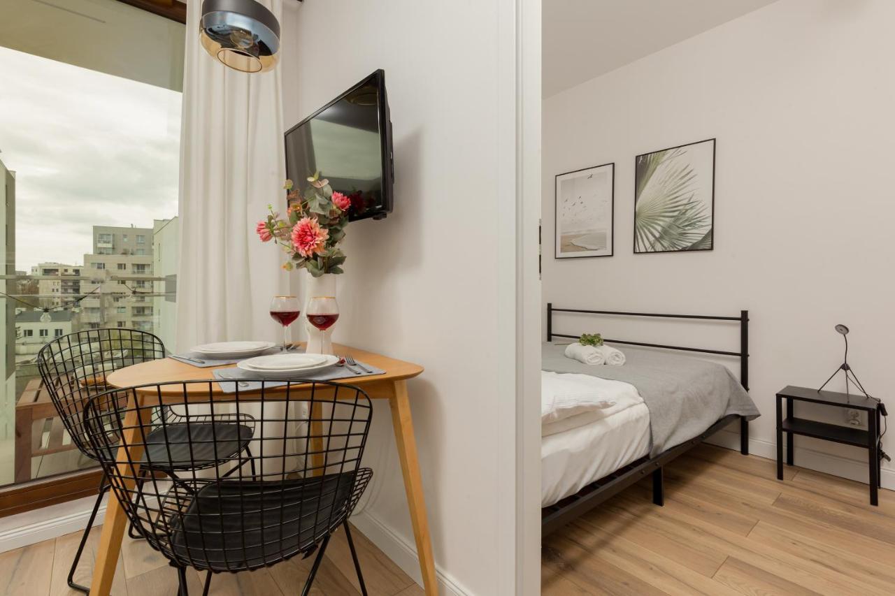 Forum Wola Jana Kazimierza Apartment By Noclegi Renters Varšava Exteriér fotografie